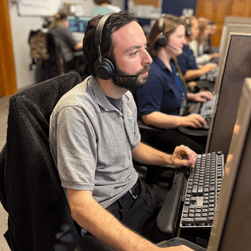 Dexcomm Answering and Communications customer service representatives busy answering phone lines Dexcomm Answering and Communications customer service representatives busy answering phone lines