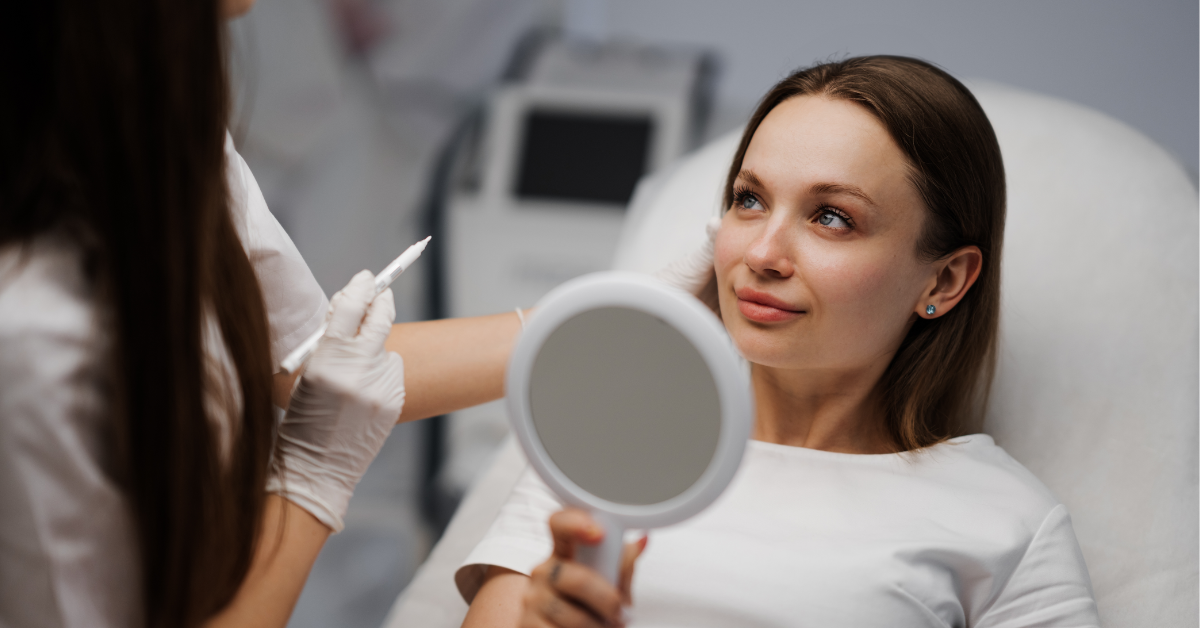 Cosmetic Patient and Doctor