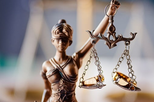 HIPAA Case Study: Privacy Breach, Identity Theft and Fraudulent Checks