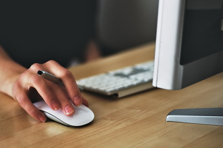In-House CSR’s vs Answering Service: What is Best for Your Business?