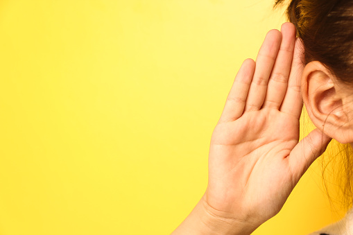 Active Listening in the Workplace: Customers, Coworkers, and on the Phone